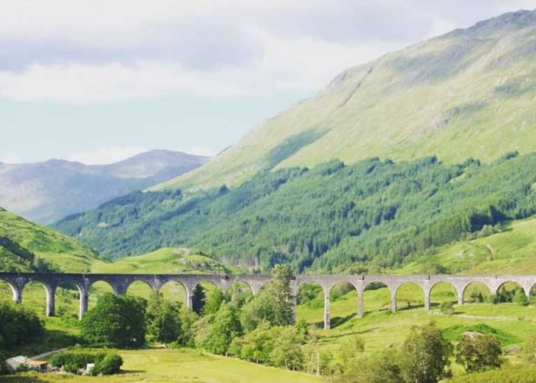 Glenfinnan Viaduct, Harry Potter, Hogwarts Express, Harry Potter Scottish Roadtrip